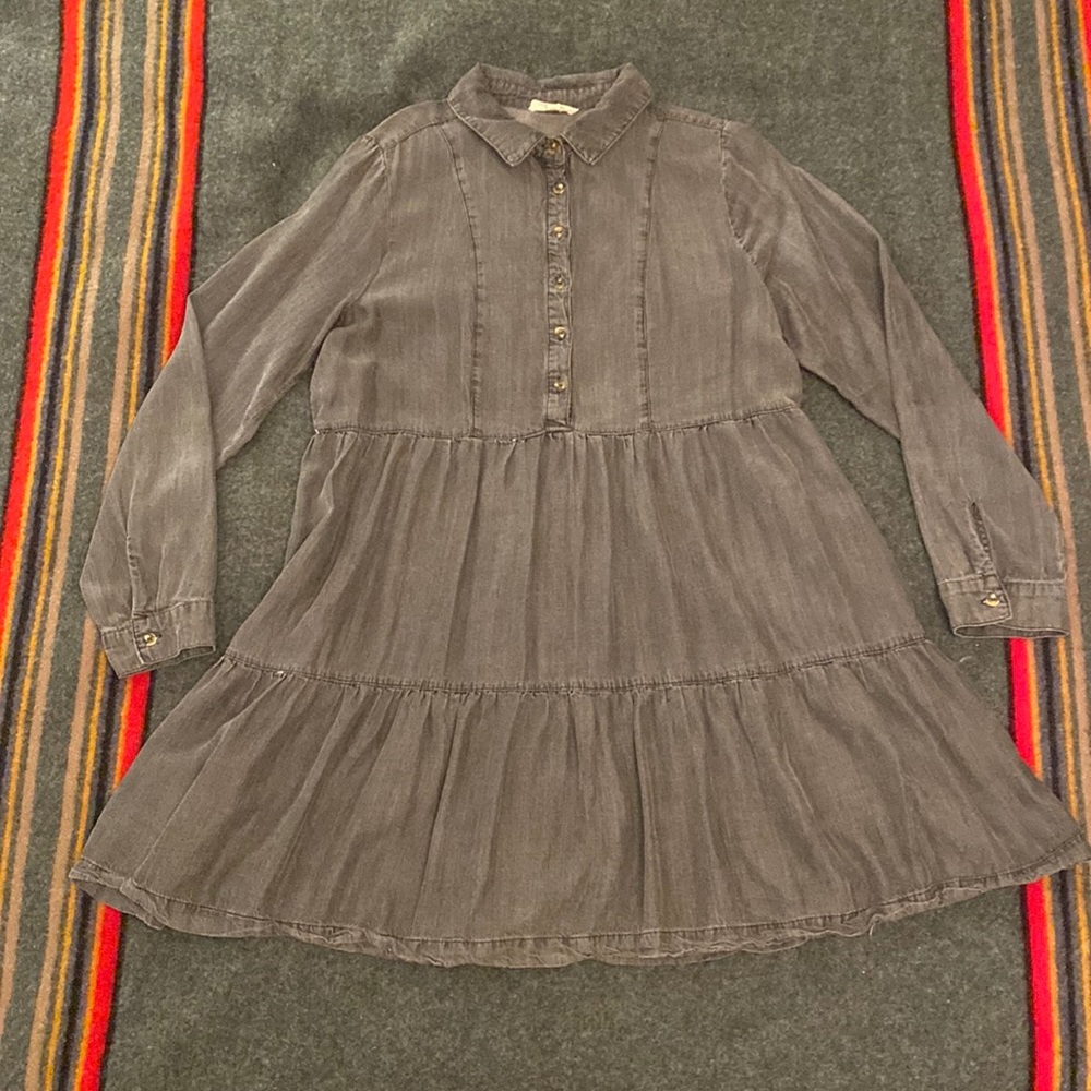 Charcoal Long-Sleeve Tiered Babydoll Dress